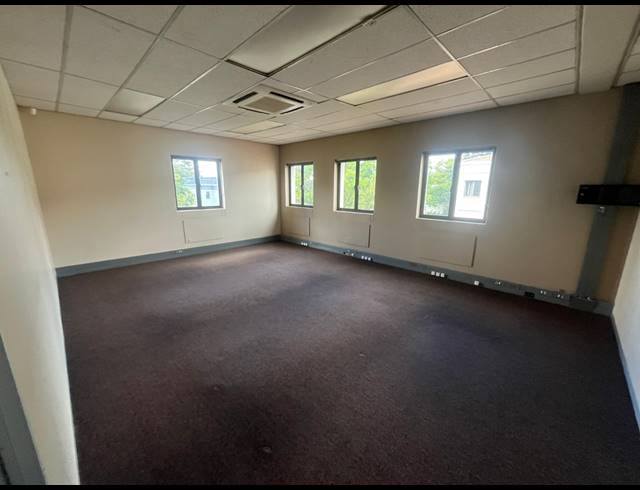 2,223M² OFFICE TO LET IN RIVONIA